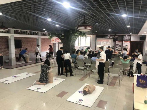 學(xué)習(xí)急救技能，提升服務(wù)能力——大塘街紅十字會開展應(yīng)急救護培訓(xùn)班